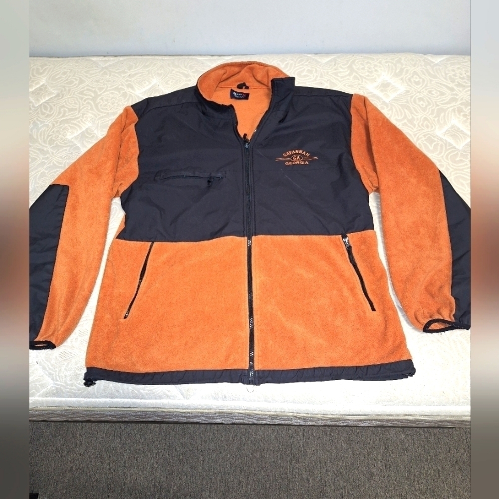 Basix Savannah Georgia burnt orange fleece jacket in a Men's XL.